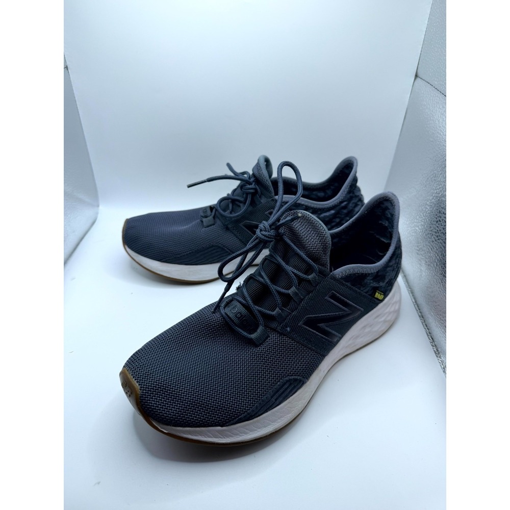 New Balance Fresh Foam Roav MROAVPG1 Mens 9.5 D Sneaker Gray Gum Mesh Running